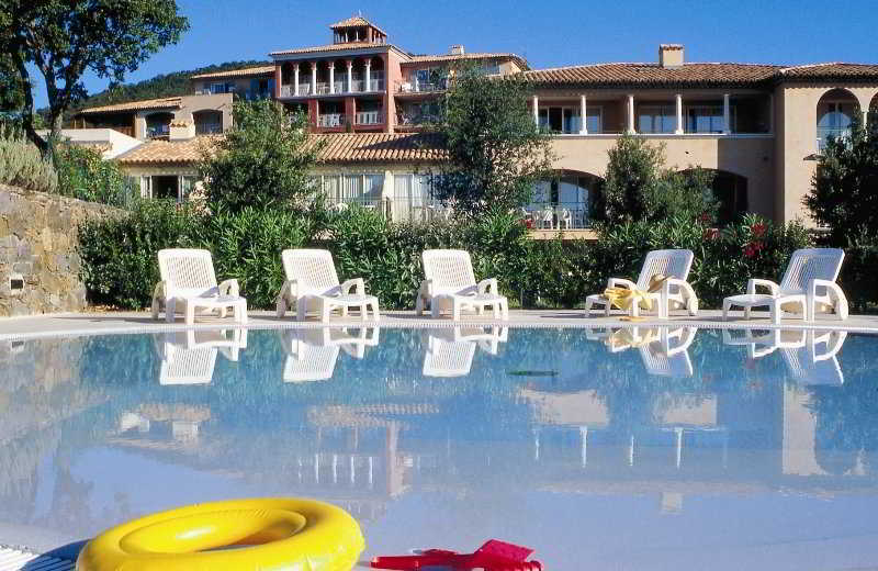P&V Residence Le Hameau Des Issambrr Sainte-Maxime Eksteriør bilde