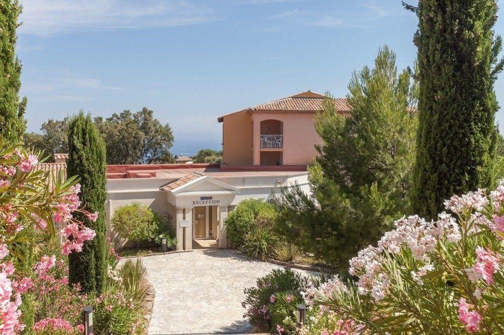 P&V Residence Le Hameau Des Issambrr Sainte-Maxime Eksteriør bilde