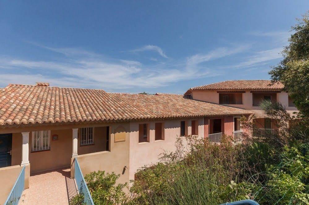 P&V Residence Le Hameau Des Issambrr Sainte-Maxime Eksteriør bilde